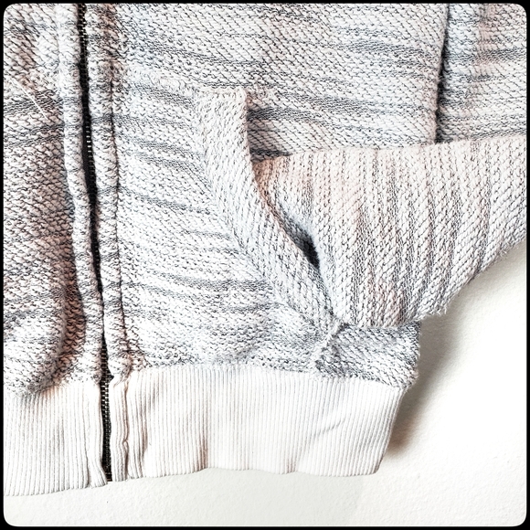 HOLLISTER Women's Gray Ribbed Cotton Blend Baja Hoodie Size: X-Small - Picture 3 of 5